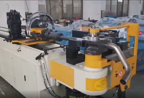 DW63CNC～4A～1S  Auxiliary servo drive, industrial computer